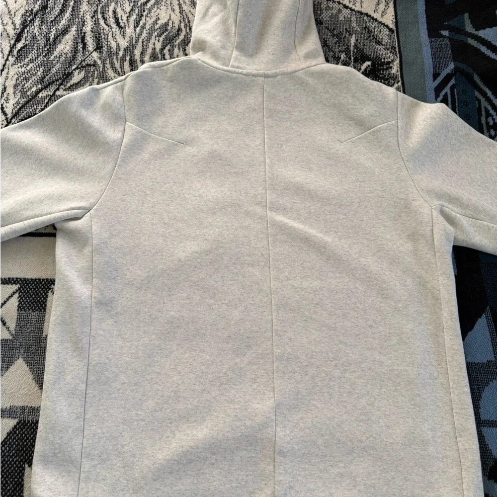 Nike Tech Oatmeal Heather/Reflective Black Reverse/Full-Zip Performance Jacket